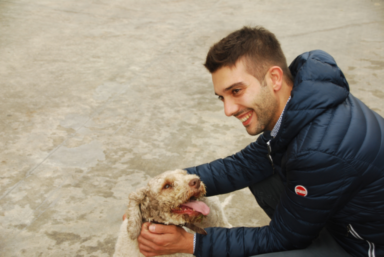 Truffle Hunter Leda thumbnail